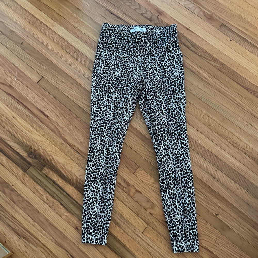 Stevie pant old navy size small leopard print